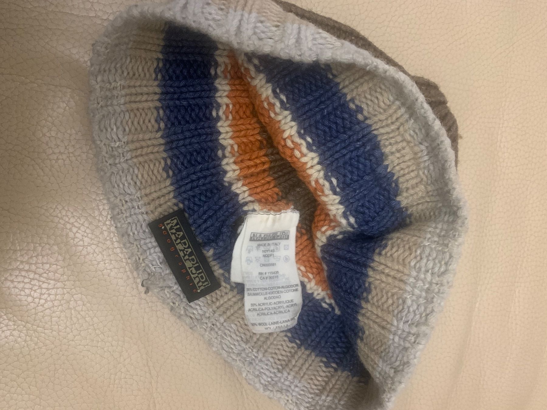 Copricapi, berretti & cappellini: Napapijri Winter Mütze – Usato da Zug venduto da high1970 1