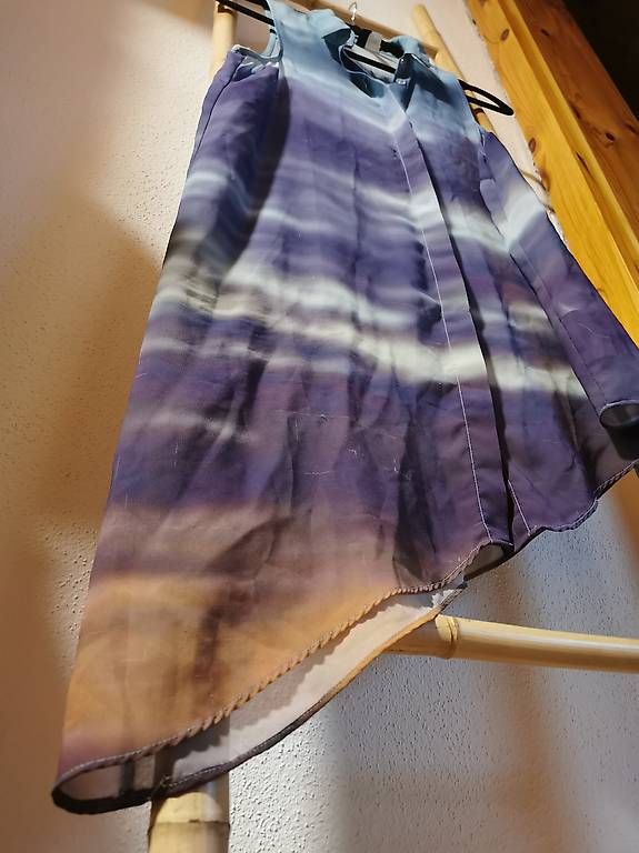 Camicie: Extravagantes Hemd – Usato da Neuhausen venduto da NatWag 2