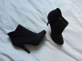 Schwarze Wildleder Ankle Boots - 37