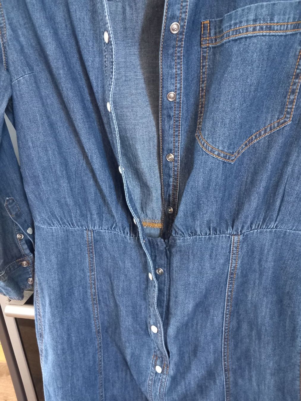 Vestiti: Robe en jeans VERONICA BEARD val Fr. 435.00 – Usato da Boudry venduto da Fionette 2