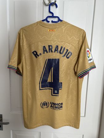 Trikot FC Barcelona, Araujo #4!