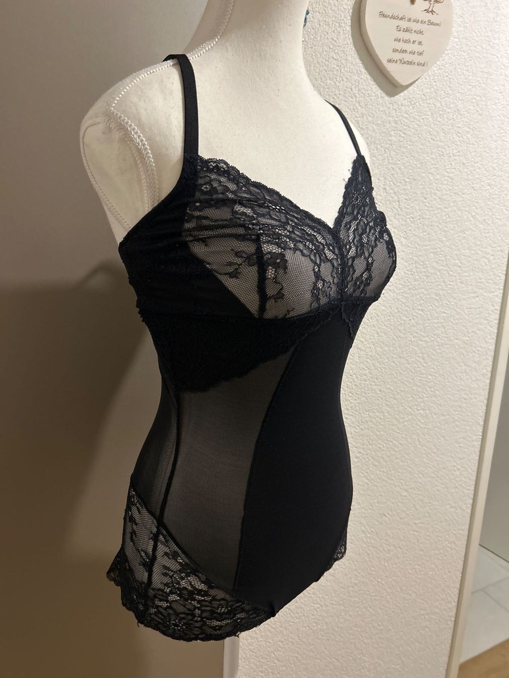 Spanx Altra biancheria intima: SPANX Spotlight On Lace Bodysuit schwarz Gr. 38-40 – Usato da Brunnen venduto da Nala2929 2