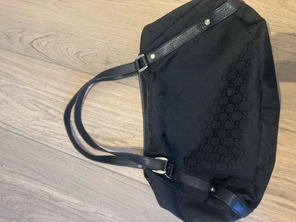 Gucci Borse da donna: letzte Chance: Vintage Gucci Tasche – Usato da Ebikon venduto da miss_ejlena