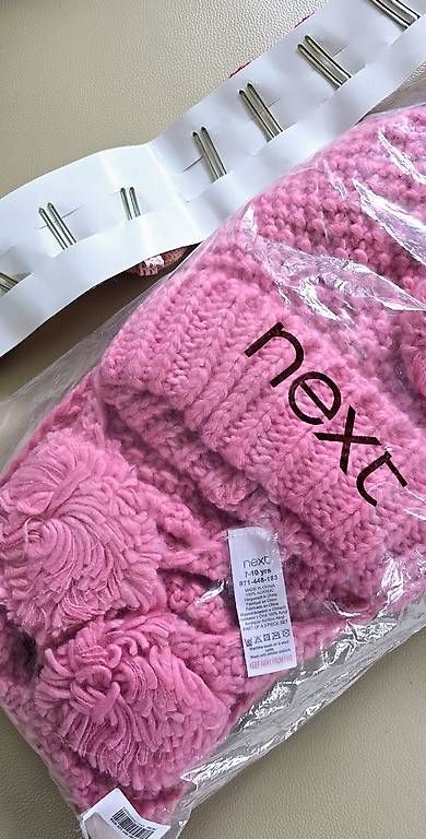 Haarschmuck: Mütze, Handschuhe, Schal, Haarspangen – Gebraucht aus Zürich von joo_hrd5 1
