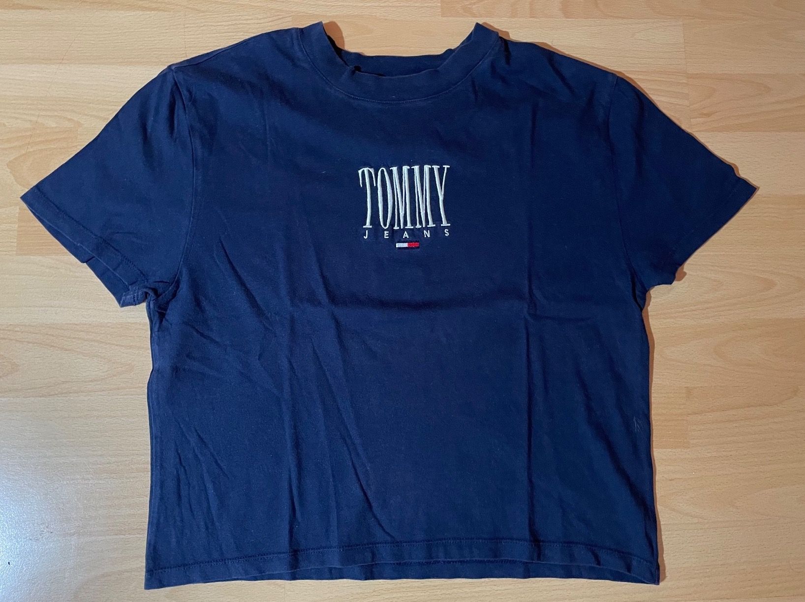 Tommy Hilfiger T-shirt: T-shirt Tommy Jeans – Usato da Chamoson venduto da daleva0204
