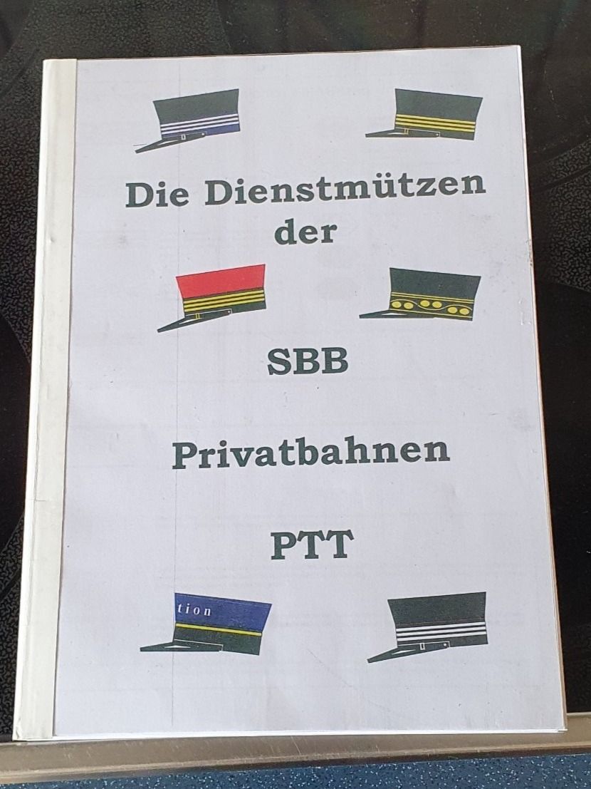 Zeitschriften & Magazine: Reglement Dienstmützen SBB, PTT, Privatbahnen. +Initialen... – Gebraucht aus Flums von Cooker
