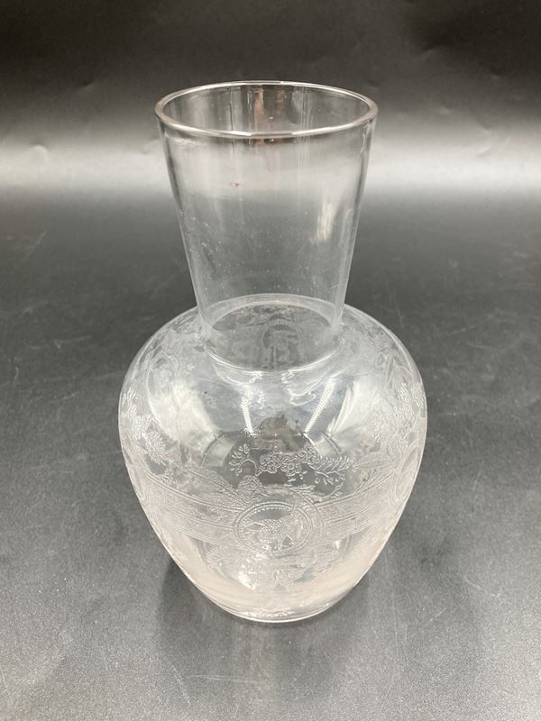 Karaffen: Weinkaraffe mit Weinrebenornament | ca. 5dl | Glas – Gebraucht aus Wittenbach von Restwert_St-Gallen