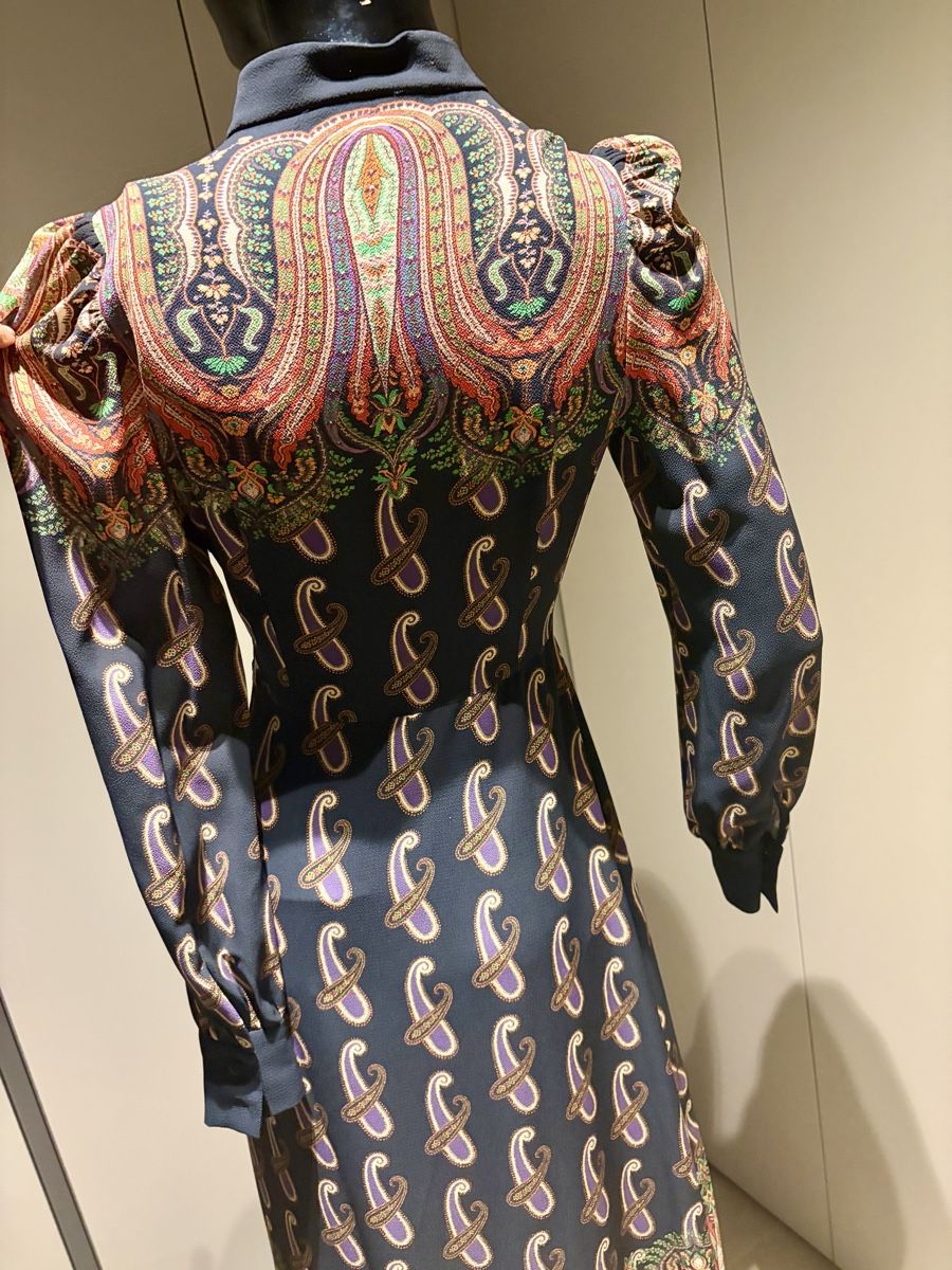 Etro Vestiti: Etro midi dress IT 38 new – Nuovo e nell'imballaggio originale da Cologny venduto da sab_xh7v 2