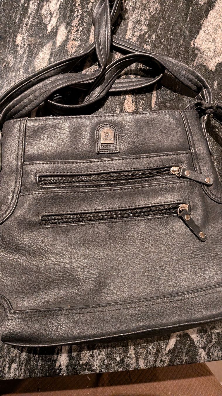 Taschen für Damen: Handtasche  – Gebraucht aus Wattenwil von karinschaw 2