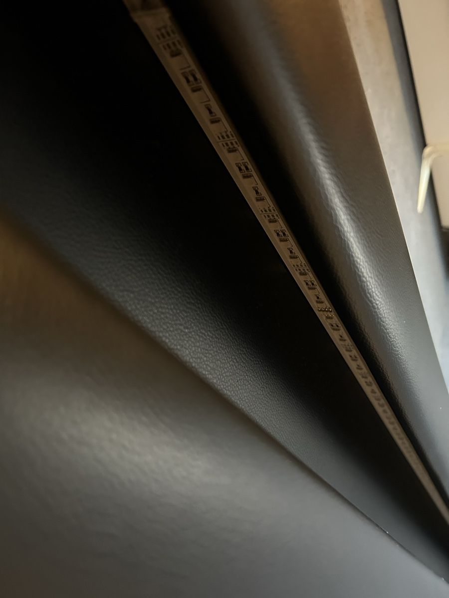 Betten: Bett mit LED – Gebraucht aus Hausen AG von Moritzboehme 3