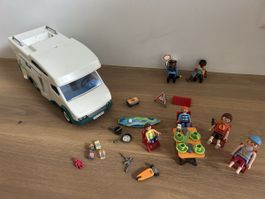 PLAYMOBIL CAMPER FAMILIEN WOHNMOBIL (70088) FAMILY FUN