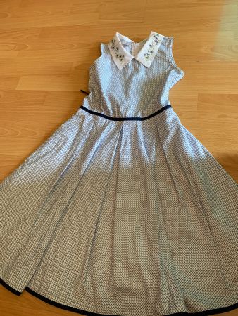 Magnifique robe de qualité taille 146-152