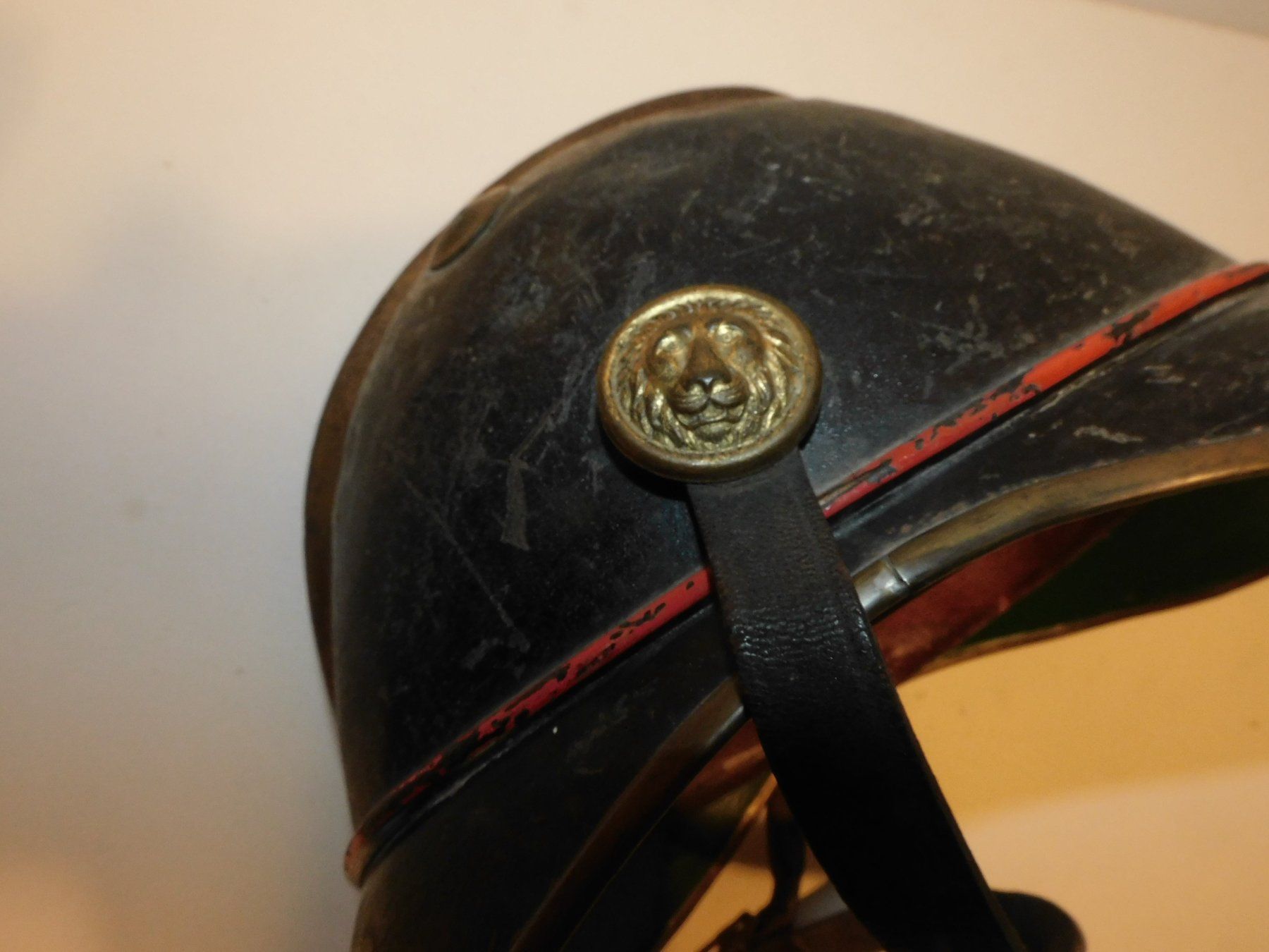 Abbigliamento & accessori d'epoca: Feuerwehr Helm antiker Helm Uniform Helm – Usato da Sursee venduto da 76 3