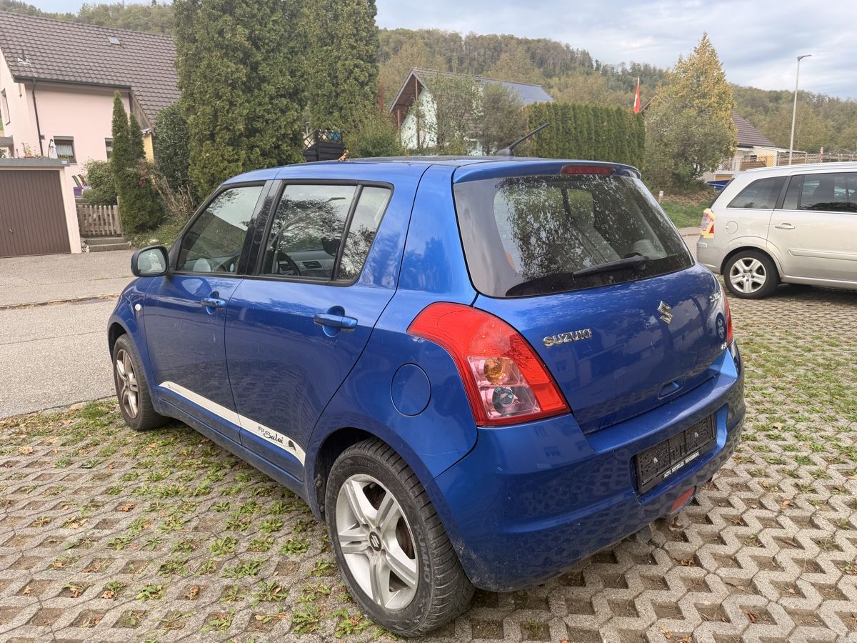 Suzuki Automobili: Suzuki Swift 4x4  1.3 i – Usato da Roggwil BE venduto da mun_hmx7 4