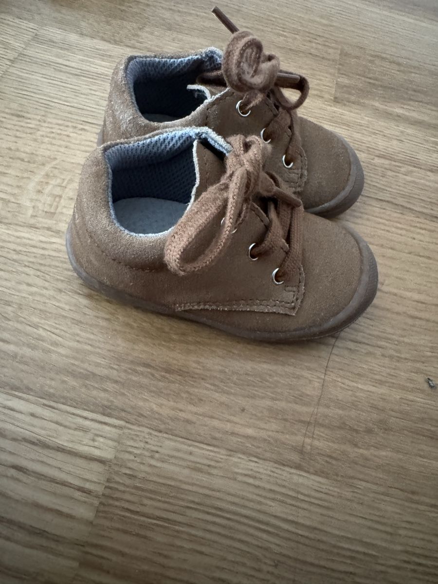 Scarpe per ragazzi: Chaussures Richter en cuir marron taille 18 – Nuovo (secondo la descrizione) da La Chaux-de-Fonds venduto da kel_9khc