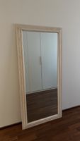 Spiegel mit Rahmen aus Paulownienholz 80x170