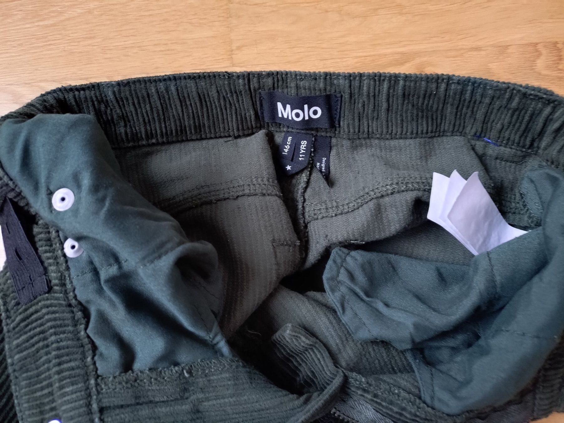 Molo Hosen: Molo AIDEN - Stoffhose - dark forest Gr. 146 – Neu (gemäss Beschreibung) aus Bottmingen von Malina_Outlet 2