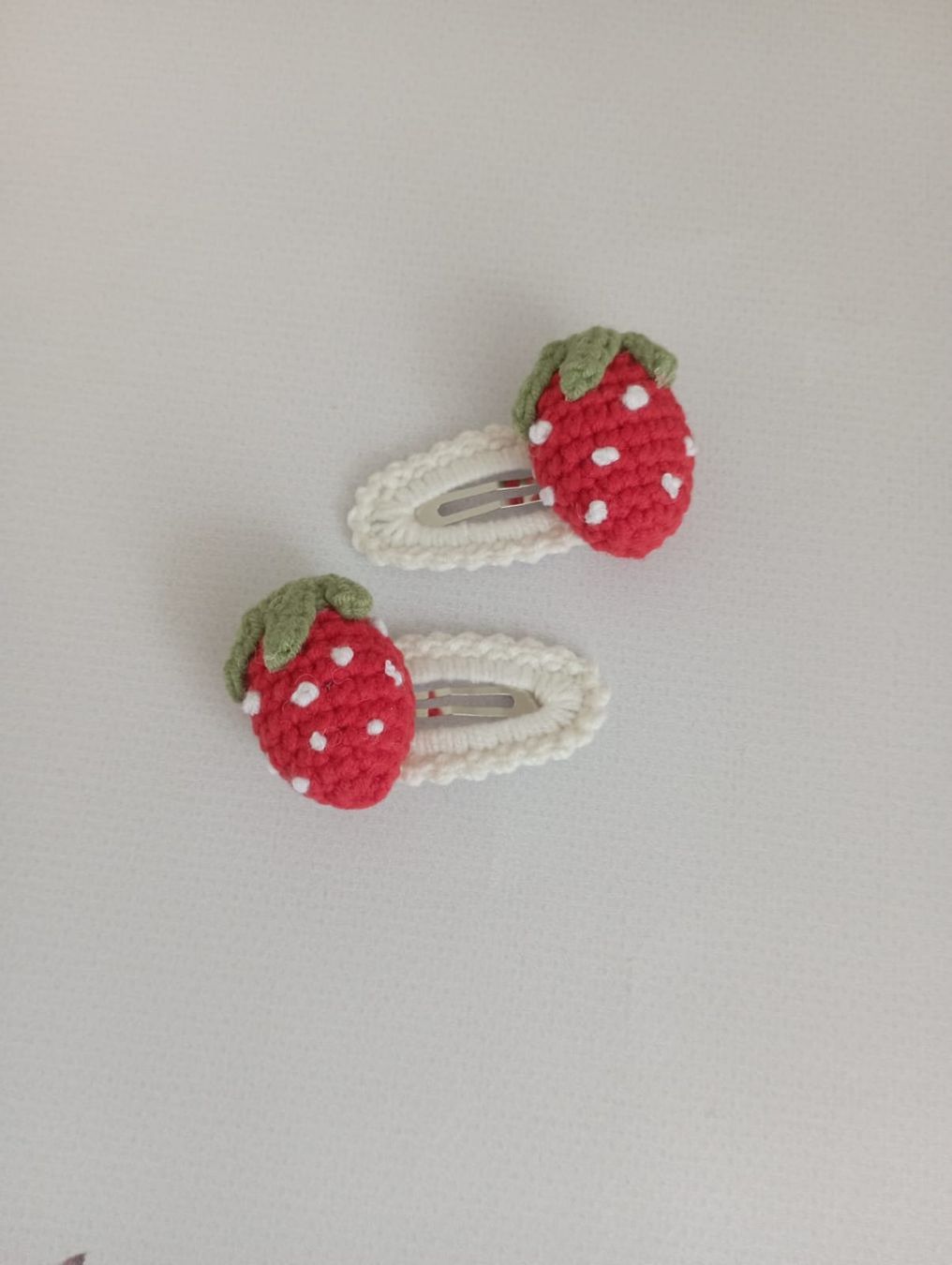 Accessori per capelli: Gehäkelte Haarspangen – Nuovo (secondo la descrizione) da Kaltbrunn venduto da gurlukhandmade