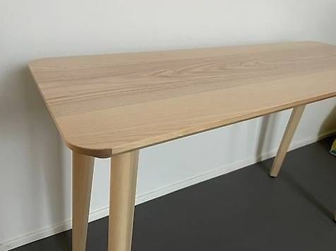 Ikea Scrivanie: LISABO Schreibtisch – Usato da Luzern venduto da gongle88 2