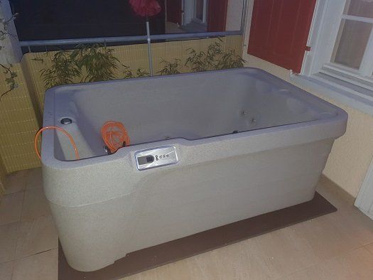 Whirlpool: Whirlpool Freeflow Mini – Nuovo (secondo la descrizione) da Waltensburg/Vuorz venduto da Buddhas 2