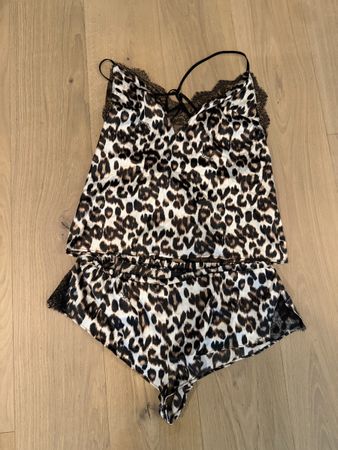 Victoria's Secret Pyjama Set Leo Print Spitze Gr XS