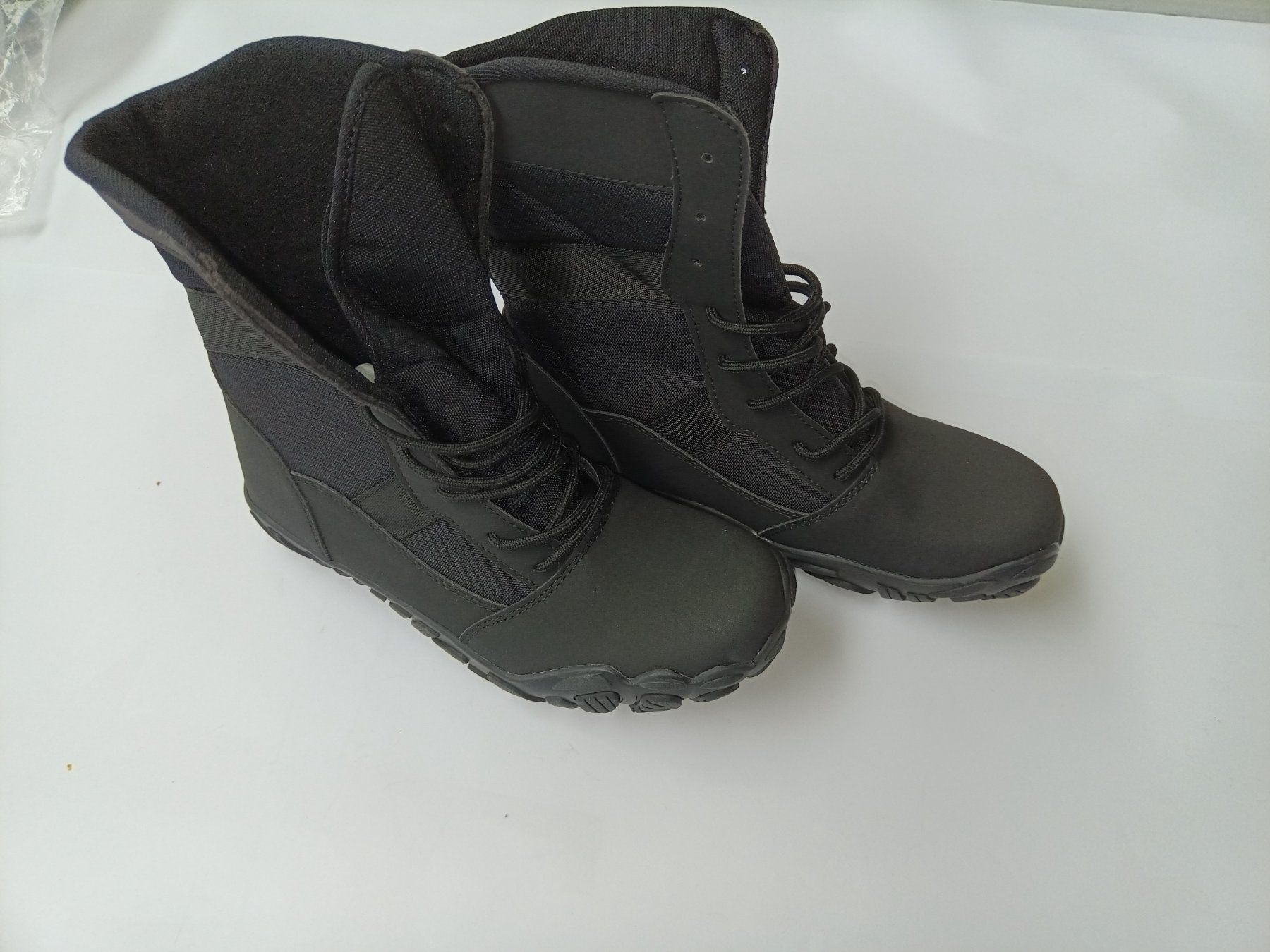 Herrenschuhe: Alljahres Stiefeletten – Neu und originalverpackt aus Wängi von Ladys_First