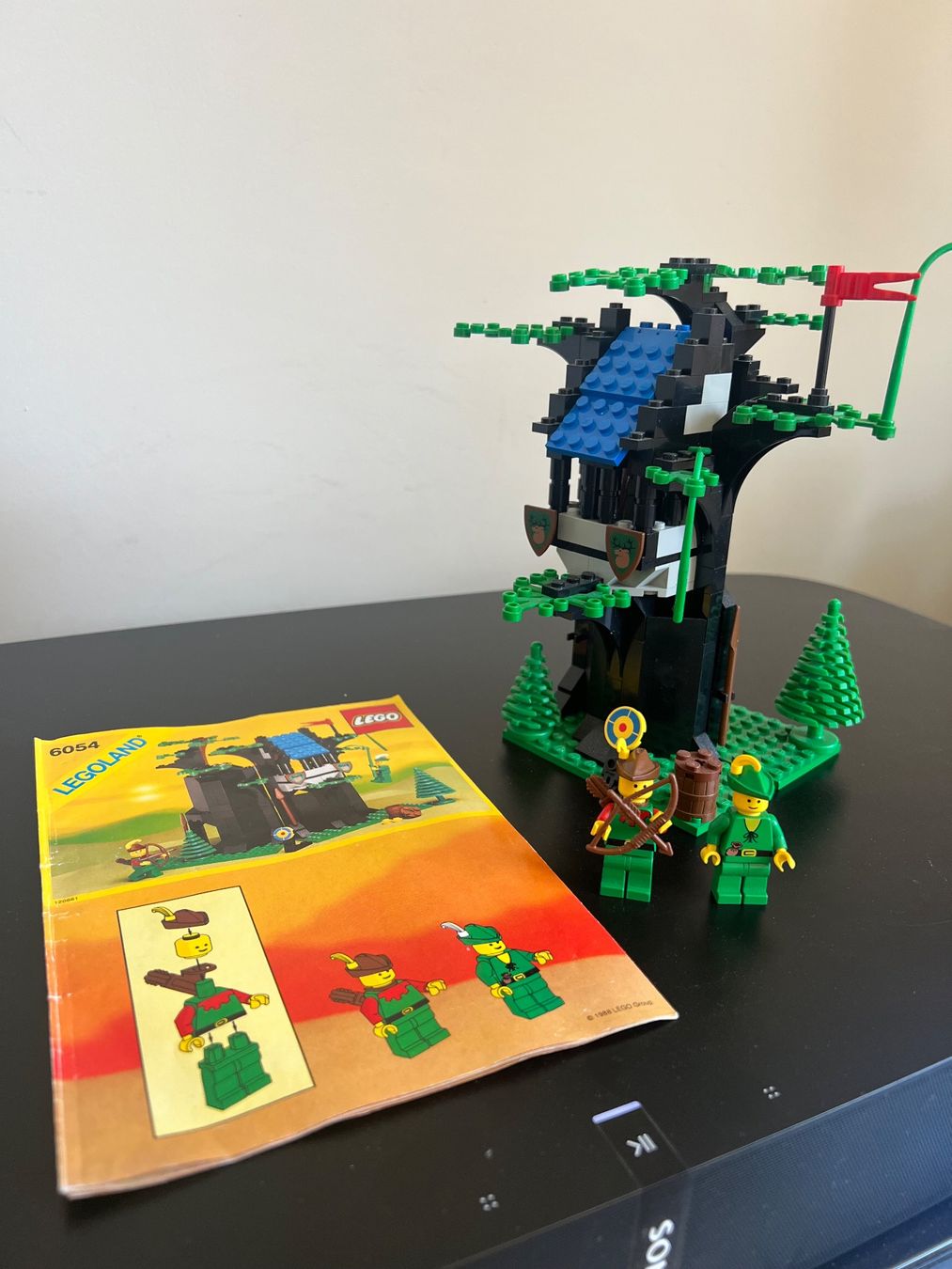 Lego Kit di costruzioni: LEGO 6054 Forestmen's Hideout von 1988 – Usato da Jona venduto da Sariksa 2