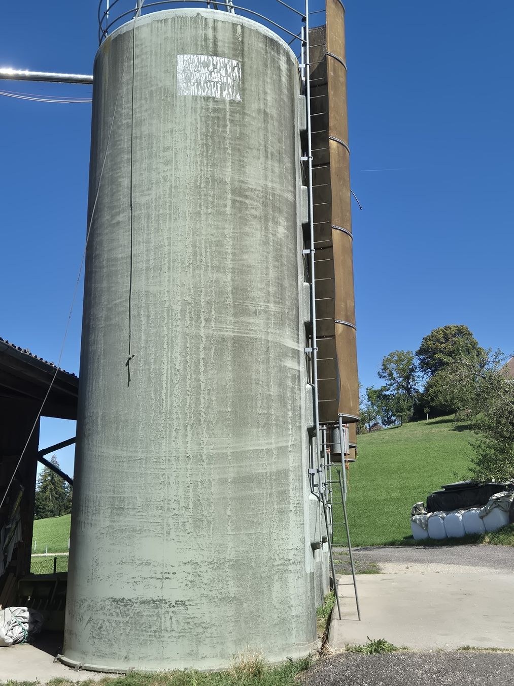 Mangimi: Hochsilo 90 m3 Rotaver – Difettoso da Sumiswald venduto da sengge
