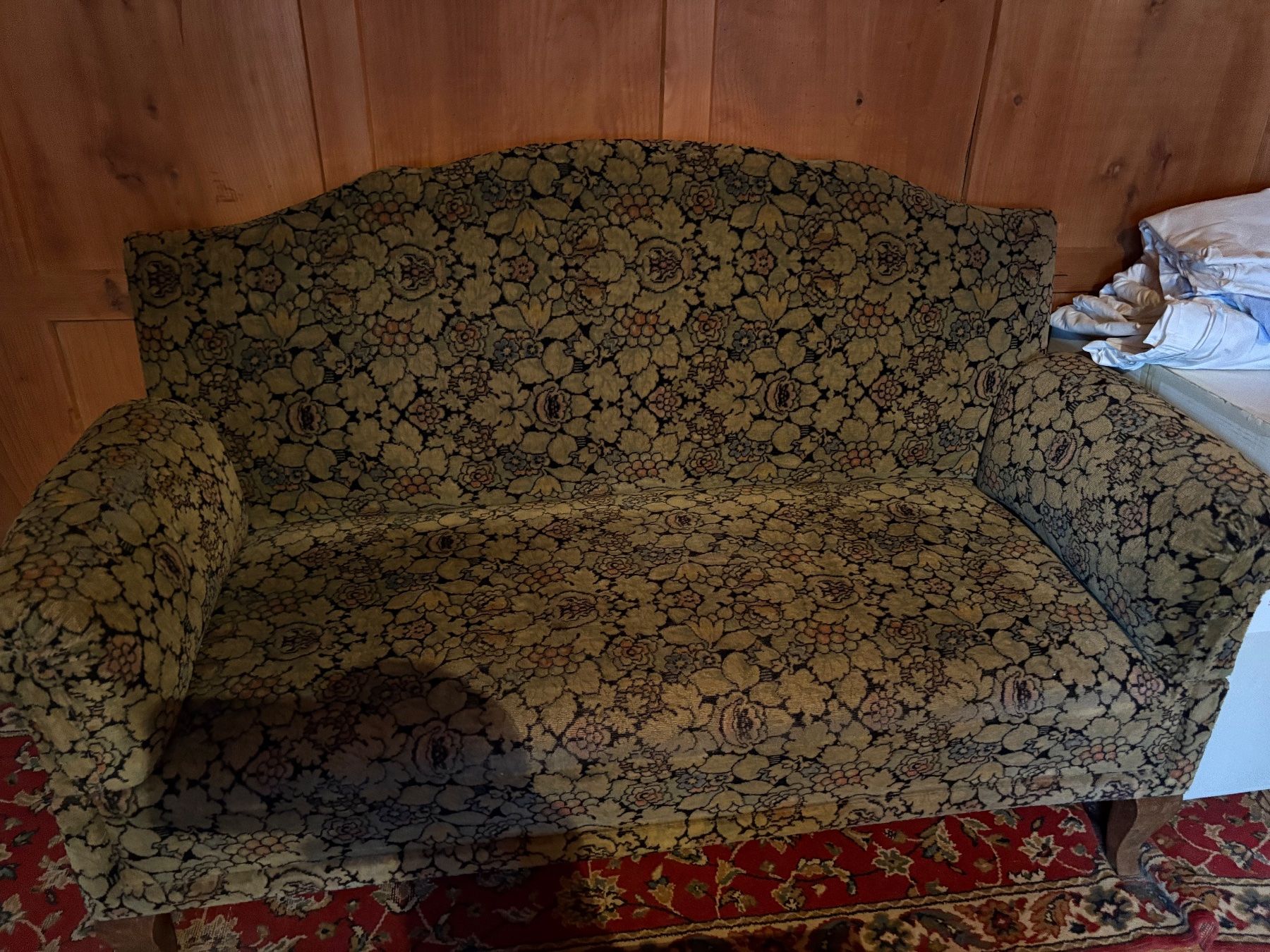 Sofas: Sofa mit Federkern – Gebraucht aus Schönholzerswilen von friday-night