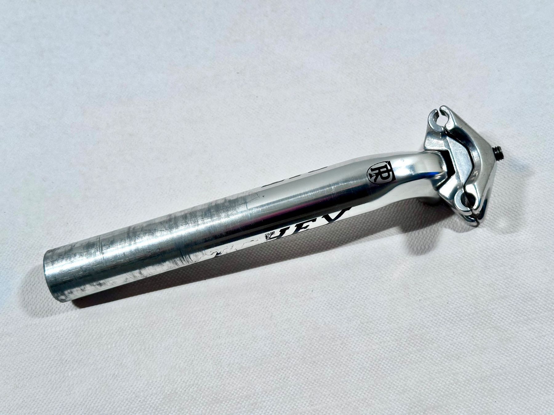 Ritchey Ersatzteile: RITCHEY SATTELSTÜTZE 27.2mm 224g – Gebraucht aus Luzern von bikeandbeltcom