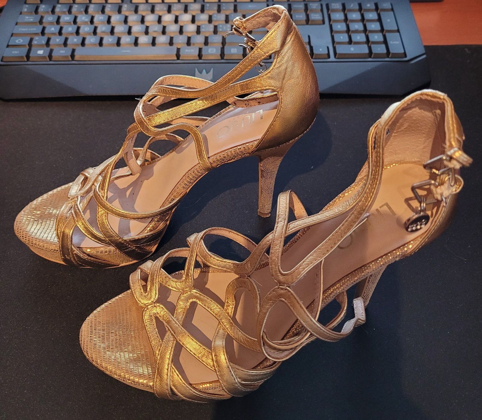 Liu Jo Scarpe da donna: LIU JO Echtleder Pumps – Usato da Volketswil venduto da ald_2x9b 1