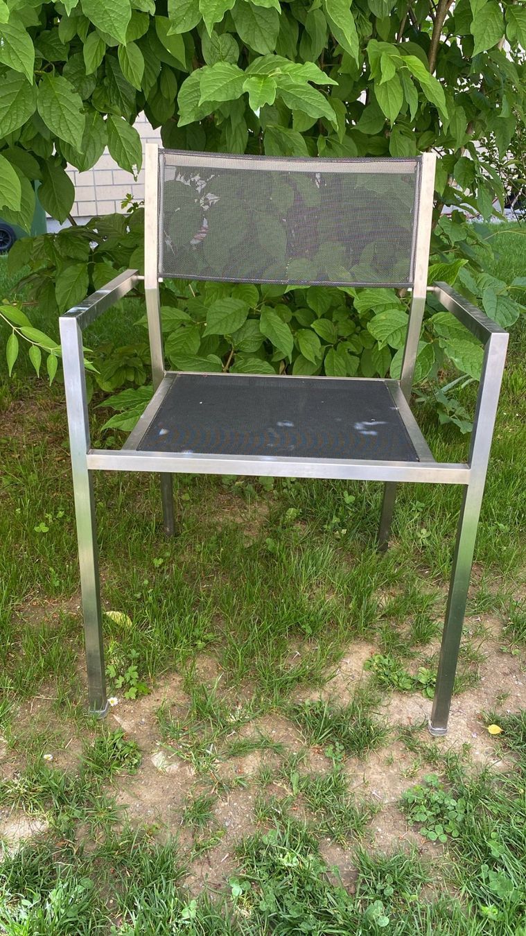 Sedie: 4 Gartenstühle robust und gut erhalten  – Usato da Frauenfeld venduto da ernsted 2