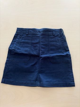Tommy Hilfiger Rock dunkelblau Groesse 2 neuwertig