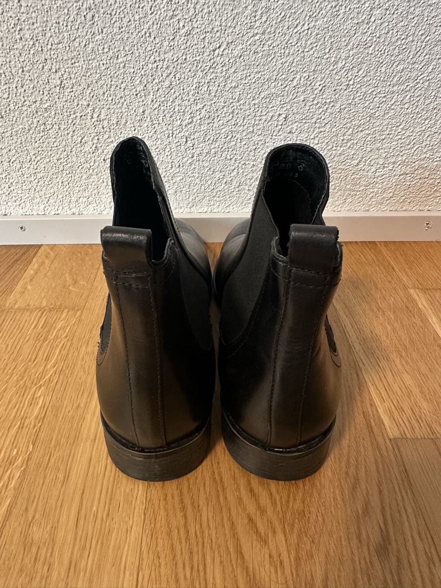 Scarpe per cavalli: Leather Boots, Size 38 – Usato da Schlieren venduto da And_CH 2