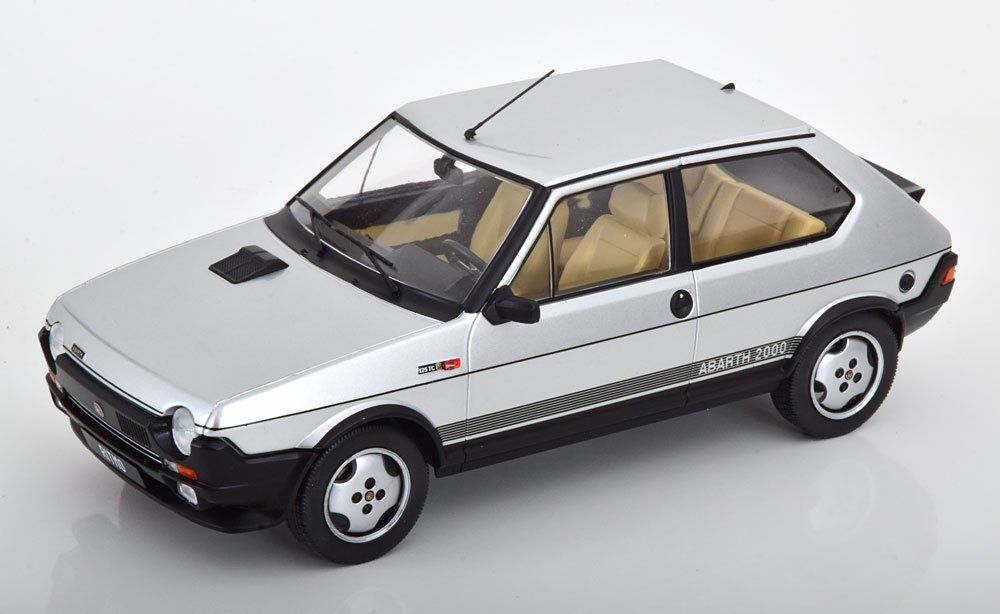 Fiat Modellini d'auto: Fiat Ritmo TC 125 Abarth Phase I 1981-1982 silber met. / – Nuovo e nell'imballaggio originale da Gerlafingen venduto da espero88 8