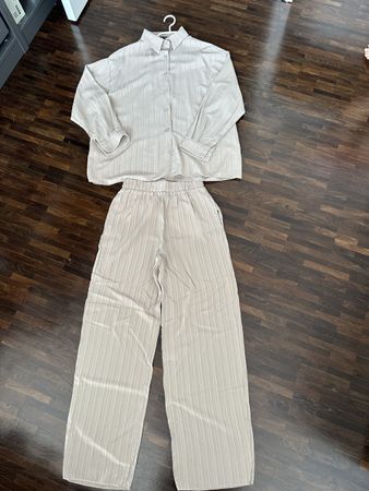 2 -  Teiler  Bluse & Hose