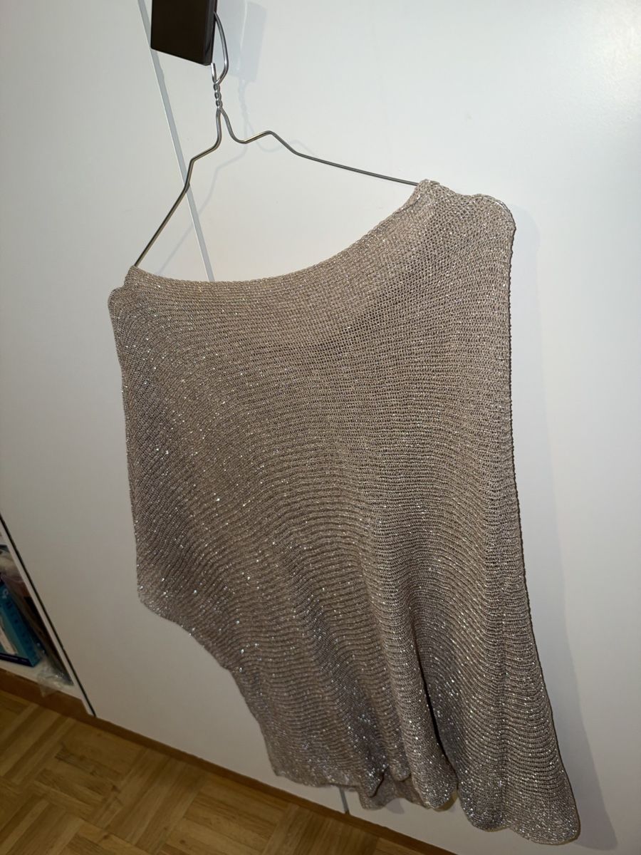 T-shirt: Damen Poncho gold – Nuovo (secondo la descrizione) da Biel/Bienne venduto da Peeeep10 1
