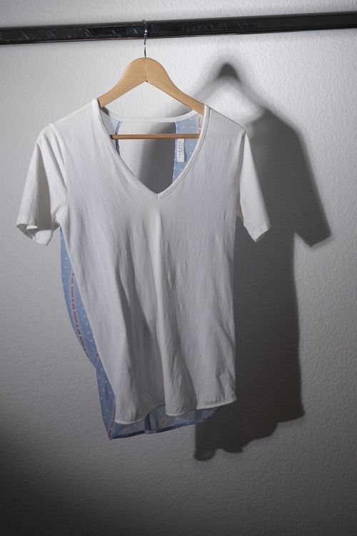 Sandro Top: Rückenfreies Shirt von Sandro – Usato da Basel venduto da lilavintage 1