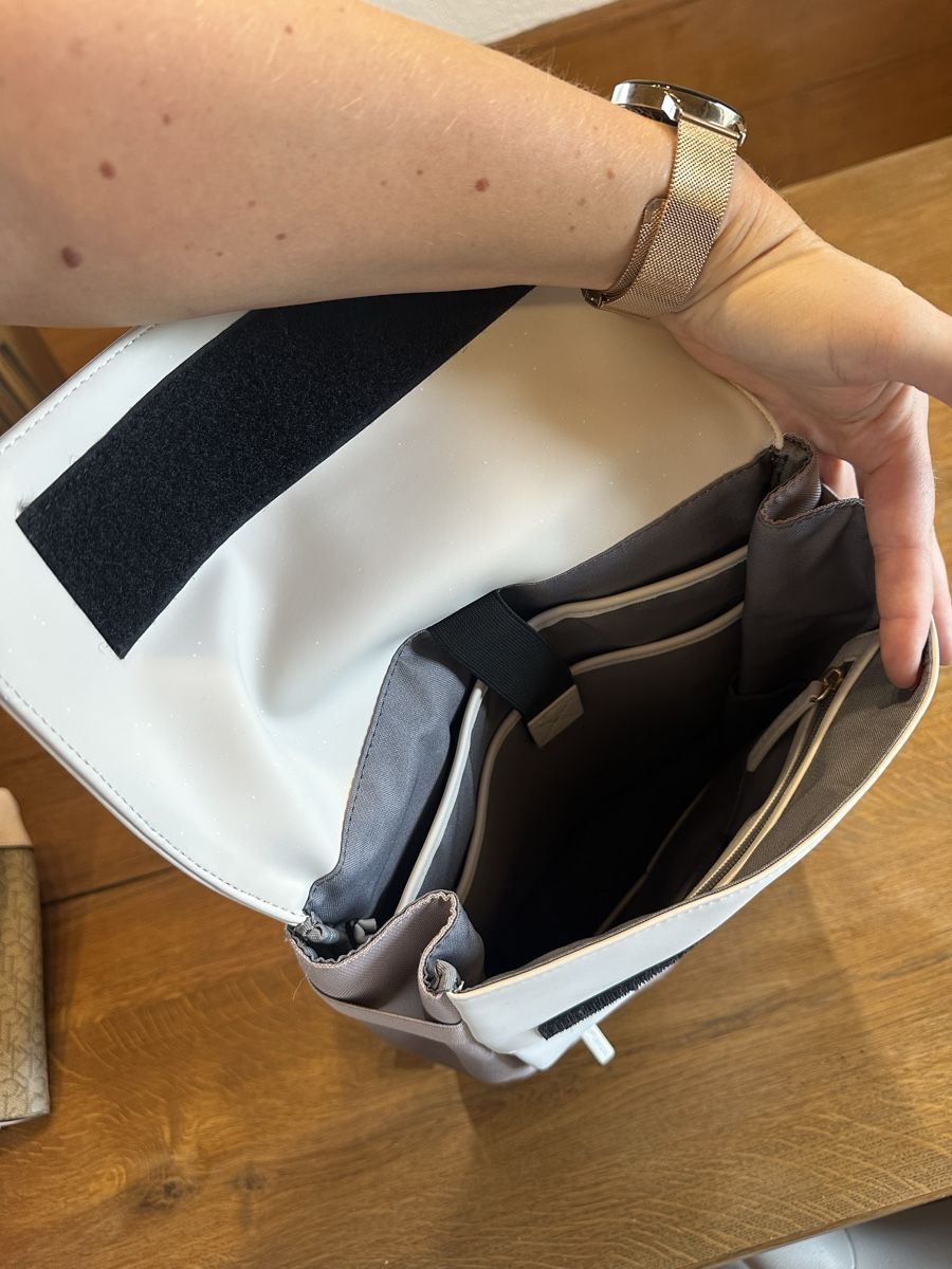 Kapten & Son Rucksäcke: Kapten and Son Rucksack – Gebraucht aus Leimiswil von pet_l6tl 3