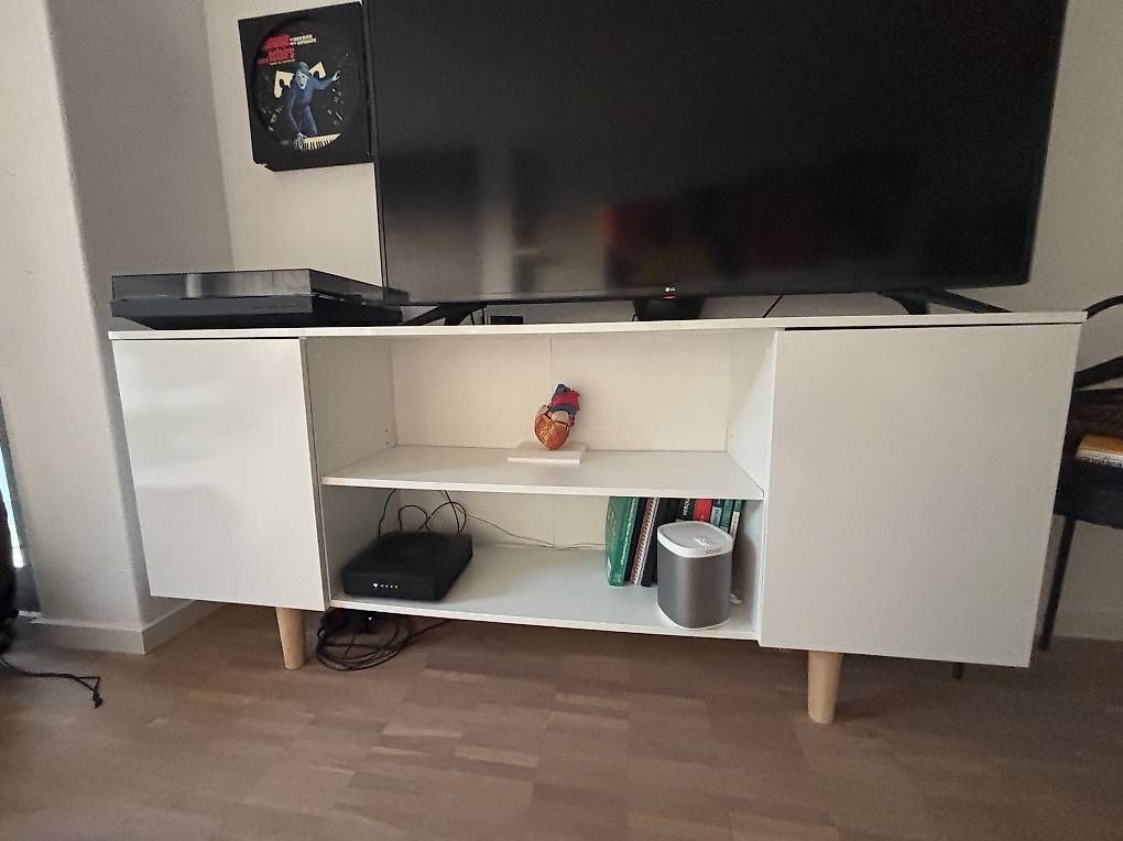TV Möbel: TV-Kommode weiss – Gebraucht aus Zürich von nic_x8t7 1