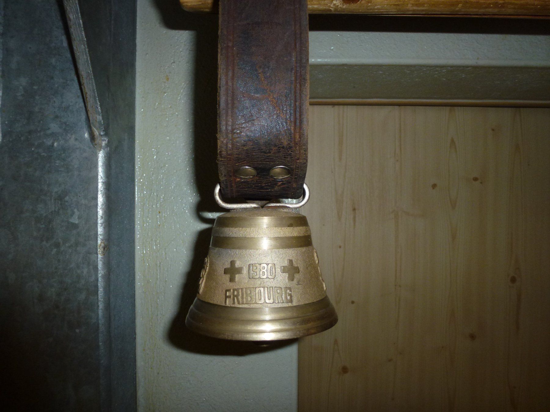 Campanacci mucche: Glocke für Klein-Vieh – Usato da Bürglen UR venduto da daisyxy5 2