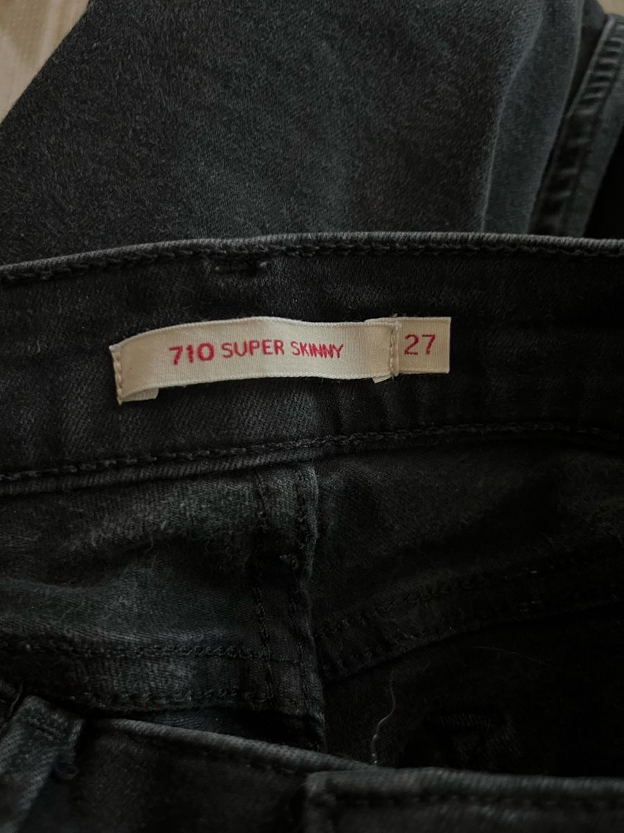 Levi's Jeans: Levis 710 Super Skinny Jeans, Grösse 27 – Usato da Frauenfeld venduto da heyLani 4