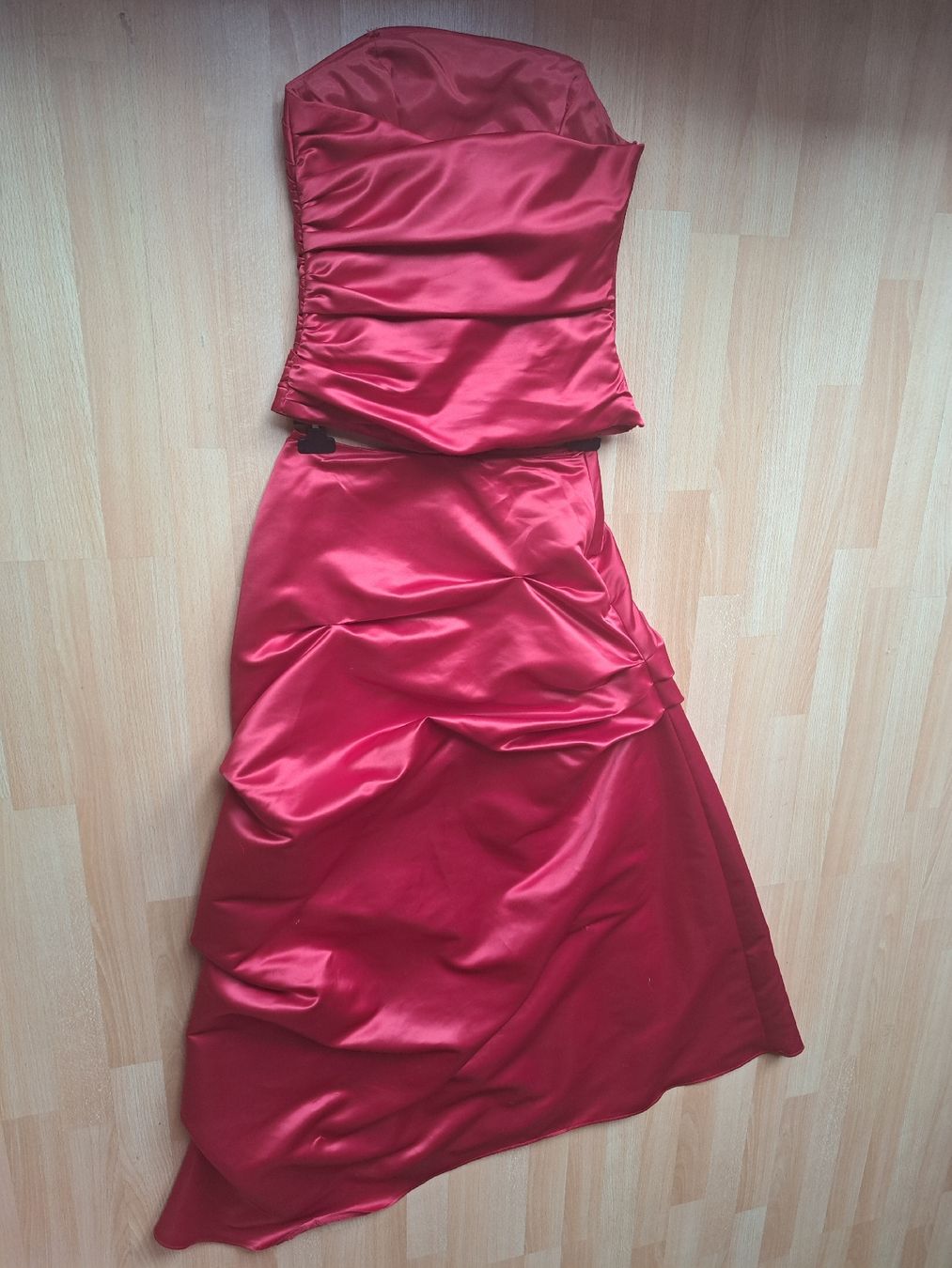 Vestiti: Elegantes Abendkleid Grösse 36 – Usato da Gommiswald venduto da Cyndi5 2