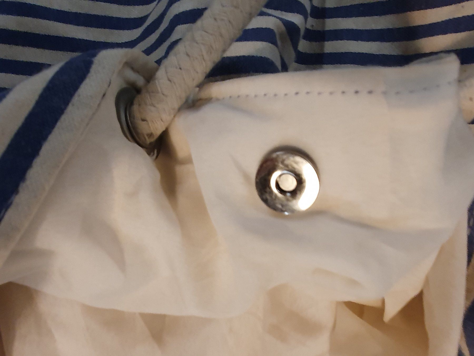 Sacs femmes: Strandtasche gestreift – D'occasion à Zürich par loosebone 4