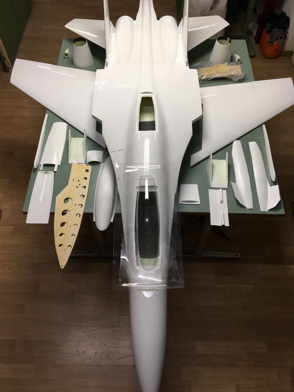 Modellismo RC: SU-27 von HT-Modellbau – Usato da Aarberg venduto da M1999 4