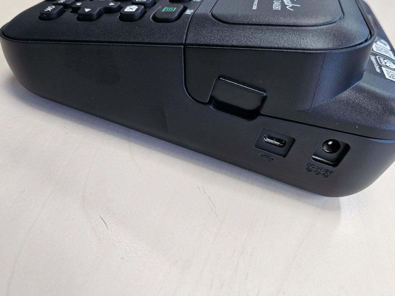 Brother Stampanti: Brother P-Touch D460BTVP – Nuovo e nell'imballaggio originale da Fahrwangen venduto da walfra01 2