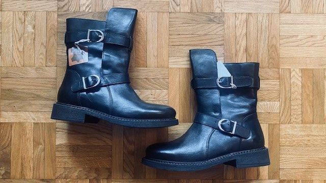 Damenschuhe: Damenstiefel in Grösse 36 und 38 – Gebraucht aus Basel von Berlinofx