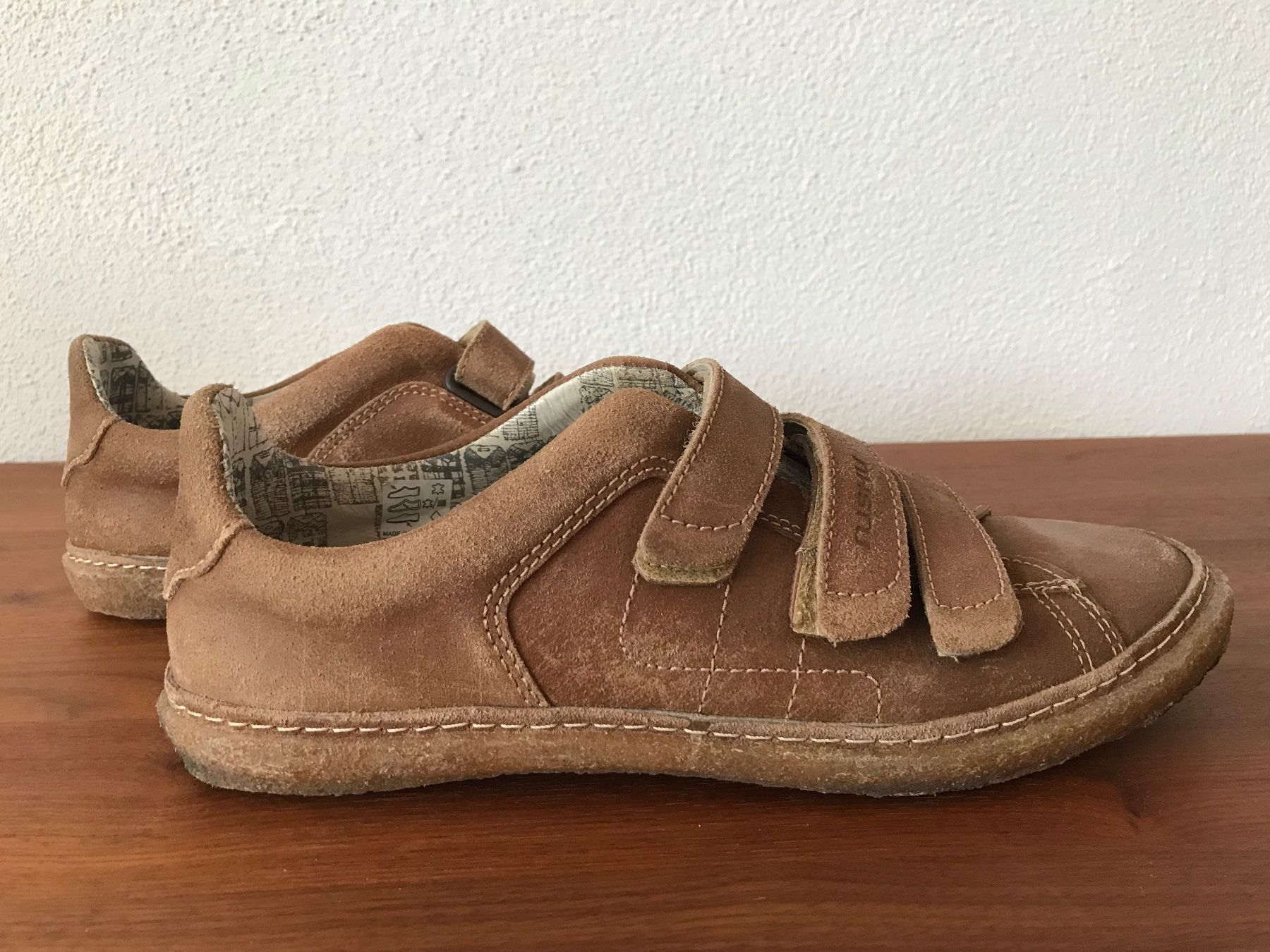 Scarpe da uomo: Freizeitschuhe nushu – Usato da Ossingen venduto da Orelius 1