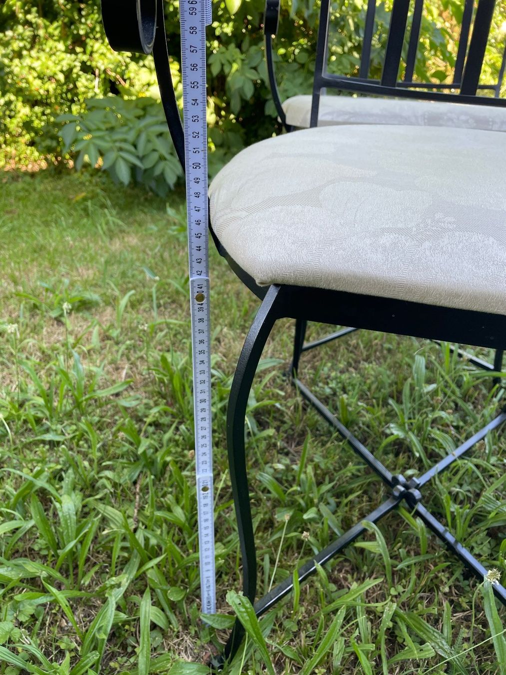 Pfister Chaises: Metall-/Eisenstühle / Gartenstühle – D'occasion à Trimstein par Spoonface 2