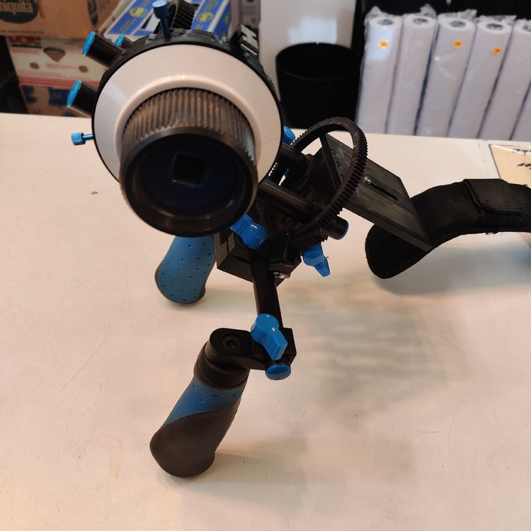 Profi Kamera Rig Follow Focus Schulterstativ neuwertig 1